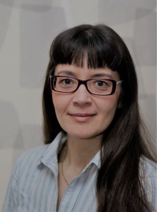 Nicola Bates